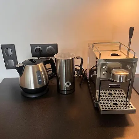 Apartment De Charme, 2p, Terrasse, Vue Mer, Clim, Garage Juan-les-Pins