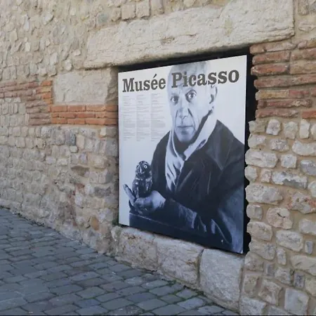 Apartment De Charme, 2p, Terrasse, Vue Mer, Clim, Garage *