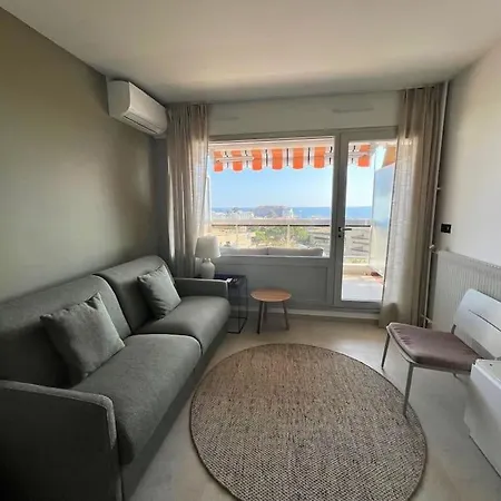 Apartment De Charme, 2p, Terrasse, Vue Mer, Clim, Garage